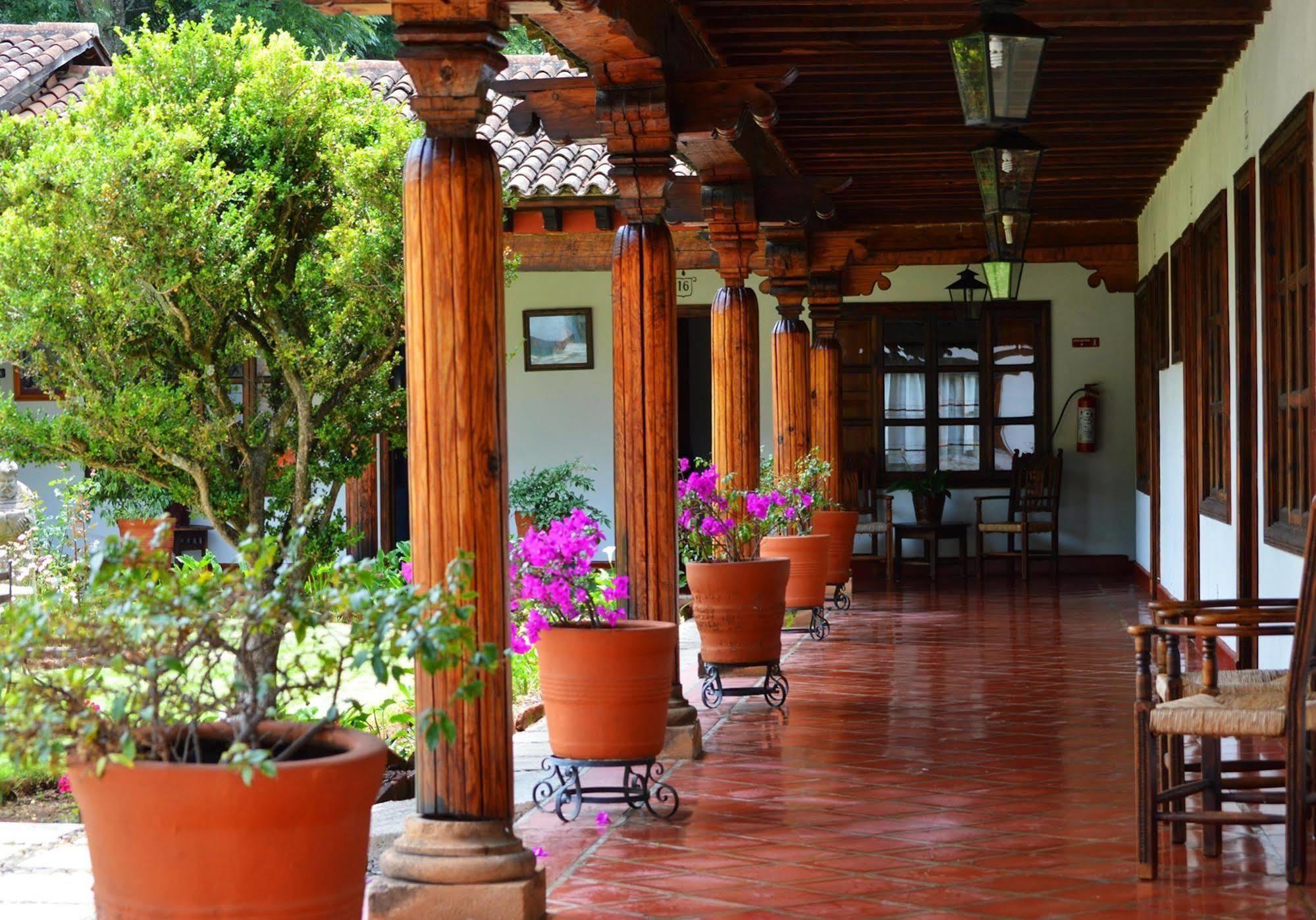Hosteria San Felipe Pátzcuaro Exteriér fotografie
